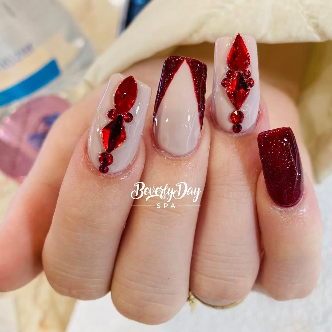 💟 Sweet Sixteen Nails 🎈 Happy Birthday Emma 🎉 🎁𝗕𝗲𝘃𝗲𝗿𝗹𝘆 𝗗𝗮𝘆 𝗦𝗽𝗮 - Beverly, MANails, Lashes, Waxing, Facial & more...💅🏼☎️ 978-969-6885🗺️ 204 Rantoul ST, Beverly, MA 01915📅 M